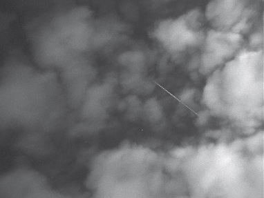 Sporadischer Meteor am 11. 12. 2011 05:28:05 Uhr UT